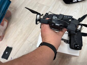 Dji Mavic air fly more combo cerny - 2