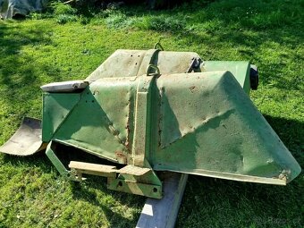 Blatníky ZETOR 25 - 2