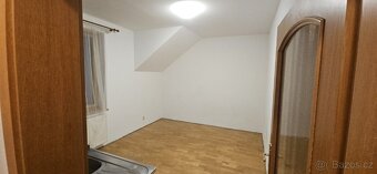 Pronájem garsonka Zvole u Prahy - 2