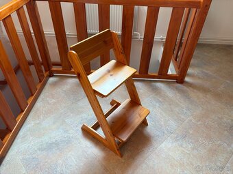 Dřevěná židle - 2