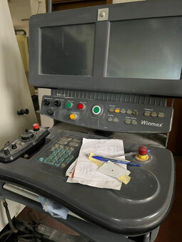 Obráběcí centra - vertikální VM 30 - 2