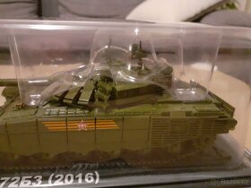 Tank T-72 B3 (2016) ruská armáda 1:43 - 2