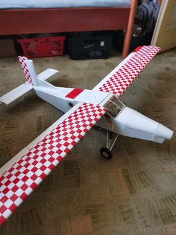 RC letadlo Pilatus turbo - 2