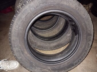 Michelin 185/65R15 - 2