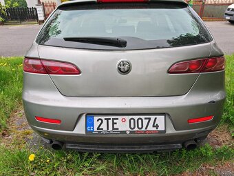 Prodej osobního automobilu Alfa Romeo - 2