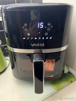Horkovzdušná fritéza Vivess 5,5l - 2