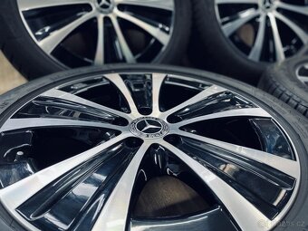 TOP zimní kola Mercedes E W213 R18 originál - 2