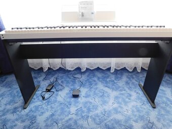 Digitální Piano Casio PX S1100 + Dřevěný Stojan - 2