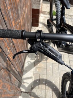 Nové Brzdy Sram Code R čtyřpístkové - 2