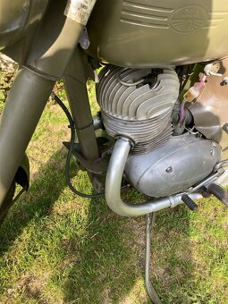 Jawa 250/553 Švéd/Libeň motor po GO/česká SPZ - 2