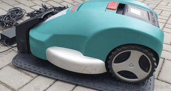 robotická sekačka BOSCH Indego 800 - 2