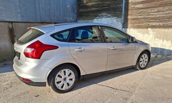Ford Focus - 2