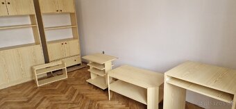 skříně - 2