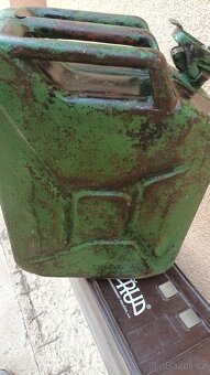 2x kanystr wehrmacht 1939 a 1942 - 2