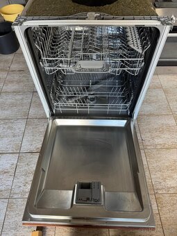 Vestavná myčka Bosch 60cm volat tel.602 203 767 - 2