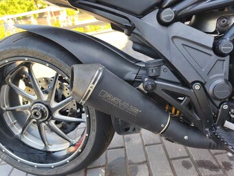 Ducati Diavel 1200 carbon - 2