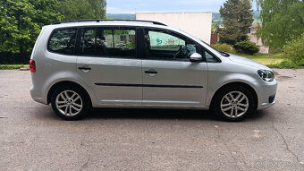 VW Touran 1,6 TDI, 77 kW, 5 míst, najeto 185000 km - 2