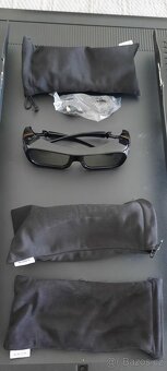 sony 3 D brýle - 2