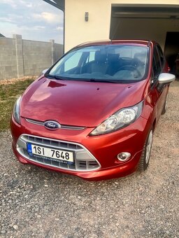 Ford Fiesta 1.25 60kW vzhled ST - 2