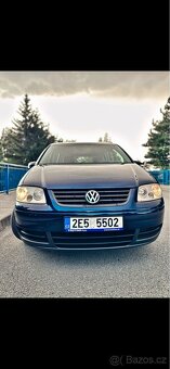 Volkswagen Touran 1.9 TDI DSG (77 kW) - 2