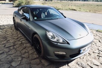 Porsche Panamera 4S 4.8 V8 - 2