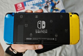 NINTENDO SWITCH LIMITOVANÁ FORTNITE EDICE + HRY - 2