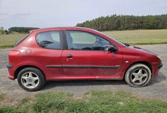 Výměna za něco v naftě. Peugeot 206 1.4i 55kw - 2
