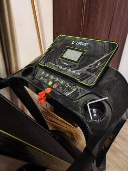 Běžecký pás LifeFit TM5250 - 2