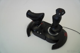 Thrustmaster T.Flight Hotas X - 2