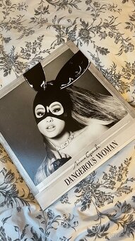 Gramofonová deska Dangerous woman - 2
