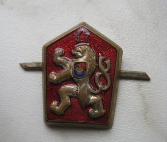 Vojenské čepicové odznaky - Policie oba typy - 2