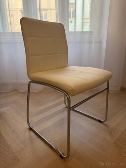 Stůl a 4 židle - 2