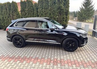 Volkswagen Touareg, 3,0TDi/V6 /210Kw DPH ,fullLED - 2