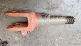 Hubice závěsu Zetor 8011, URSUS - 2