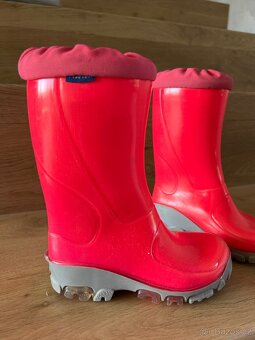 Krásné gumáky 25-26, zn. Muflon - 2