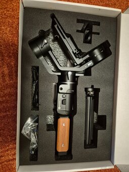 Stabilizátor FeiyuTech AK2000C - 2