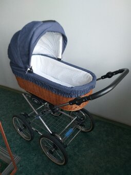 Proutěný kočárek - 2