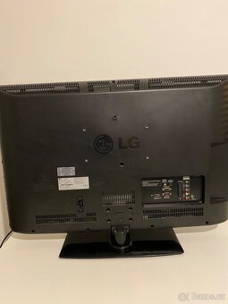 Televize LG 32LD350 – 32” LCD, ne-Smart - 2