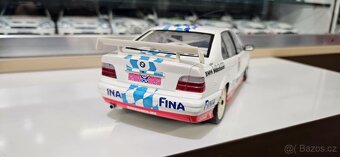 Bmw M3 1:18 ut models - 2