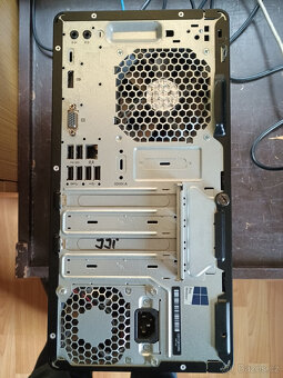 HP ProDesk 400 G4 MT - 2