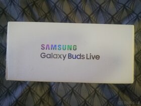 Bezdrátové sluchátka Samsung Galaxy Buds Live, nové, černé - 2