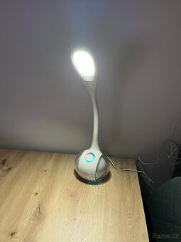 Stolní lampa LED s RGB - 2