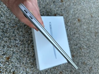 MacBook AIR 13” 2019 250gb SSD - 2