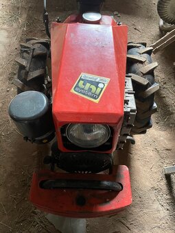 Prodám Jednonápravový malotraktor + příslušenství - 2