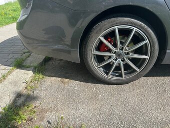 Prodam avensis 2 o diesel - 2