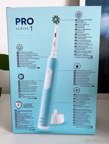 Oral-B PRO Series 1 Duo Blue + Black oscilační kartáček 2 ks - 2