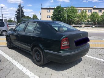 Octavia 81kw L&K sedan žlutá kůže zelená metal - 2