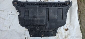 Octavia 3 scaut kryt pod motor 4x4 - 2