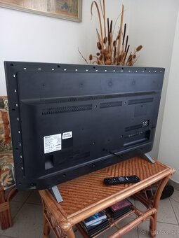 Philips 43PUS6703/12 4K UHD LED Smart - 2