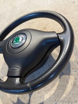 Kompletní volant Octavia 1 RS - KRÁSNÝ STAV - 2